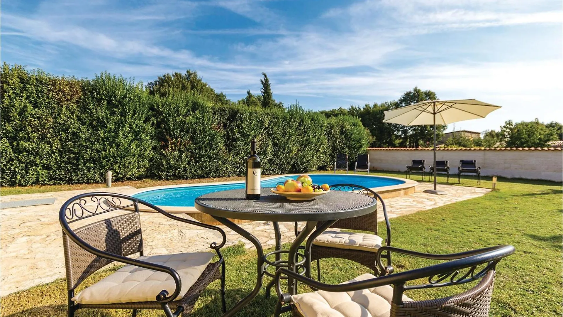 Holiday home 3 Bedroom Cozy Home In Liznjan Croatia