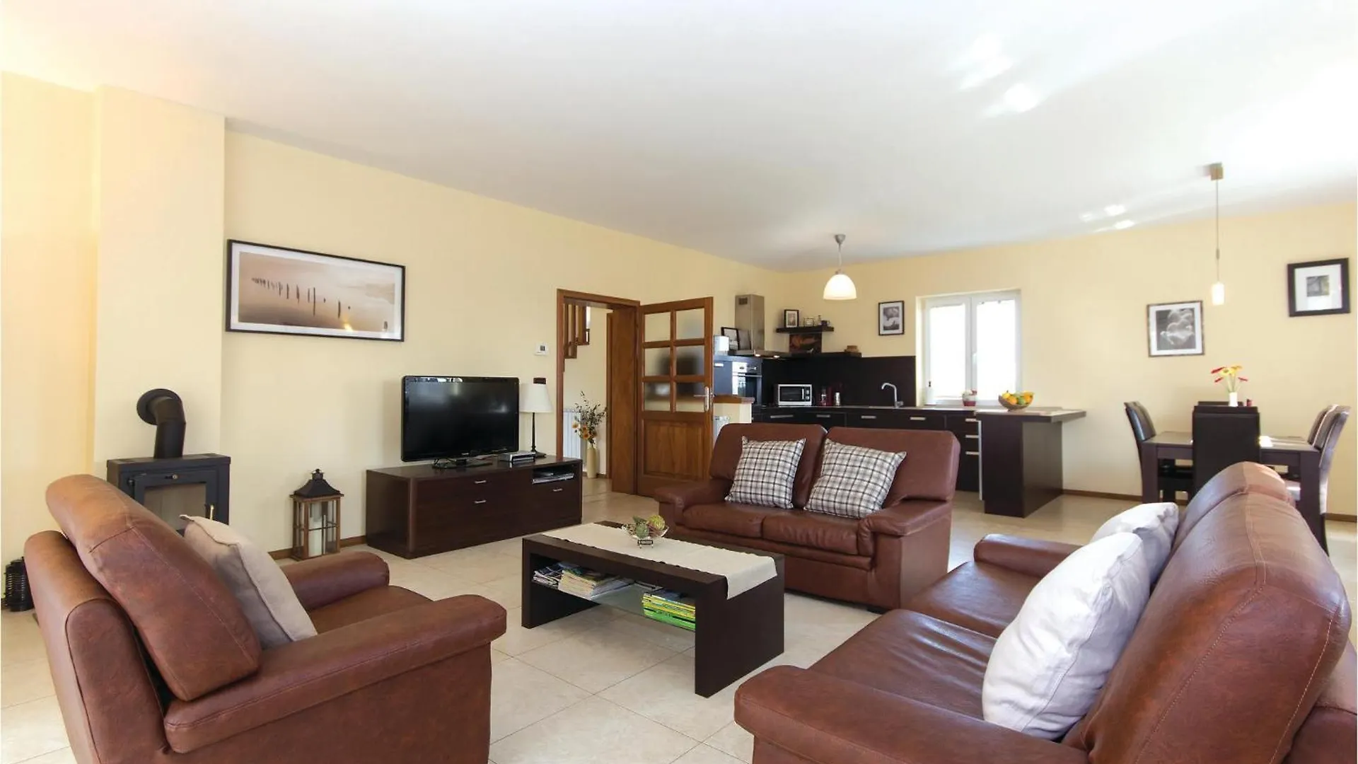 3 Bedroom Cozy Home In Liznjan 0*,  Croatia
